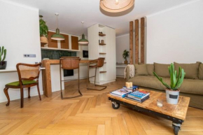 L'Elegance - Awesome 1 bedroom, terrace